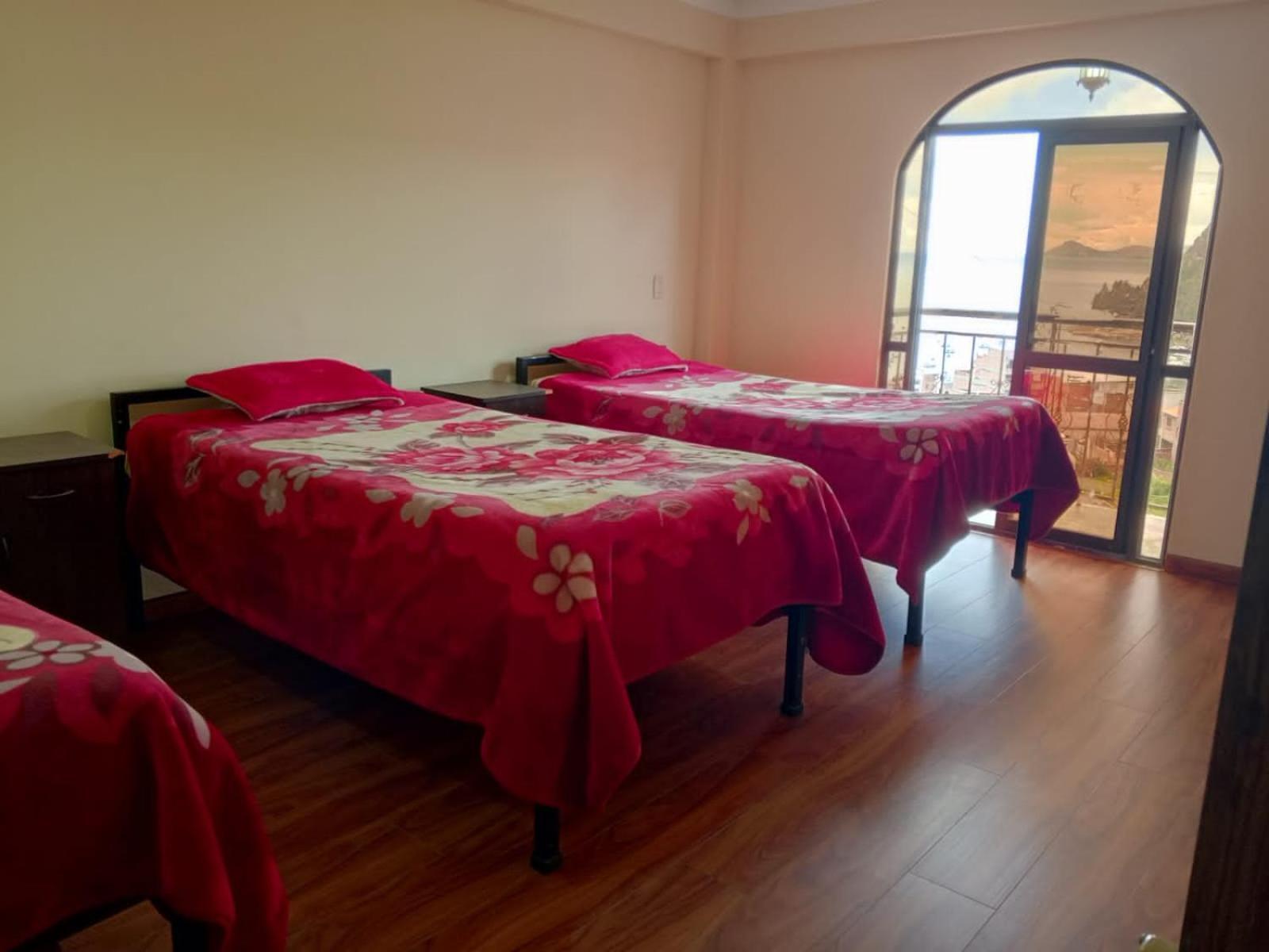 Villa Bella Copacabana Copacabana  Luaran gambar